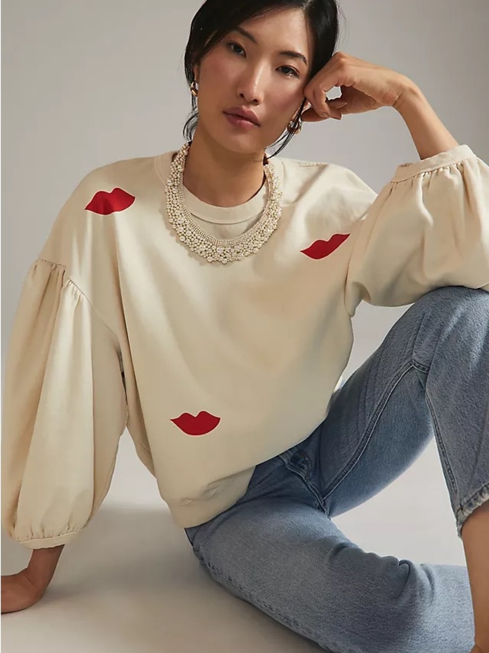 Clare V Cream Puff Sleeve Sweatshirt with Red Lip Motif Sz XL